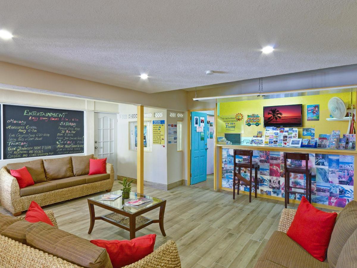Courtyard By Marriott Bridgetown, Barbados Hotel Bagian luar foto